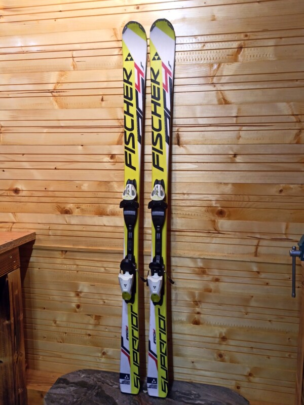 LYŽE FISCHER SUPERIOR RC4 JR 160CM